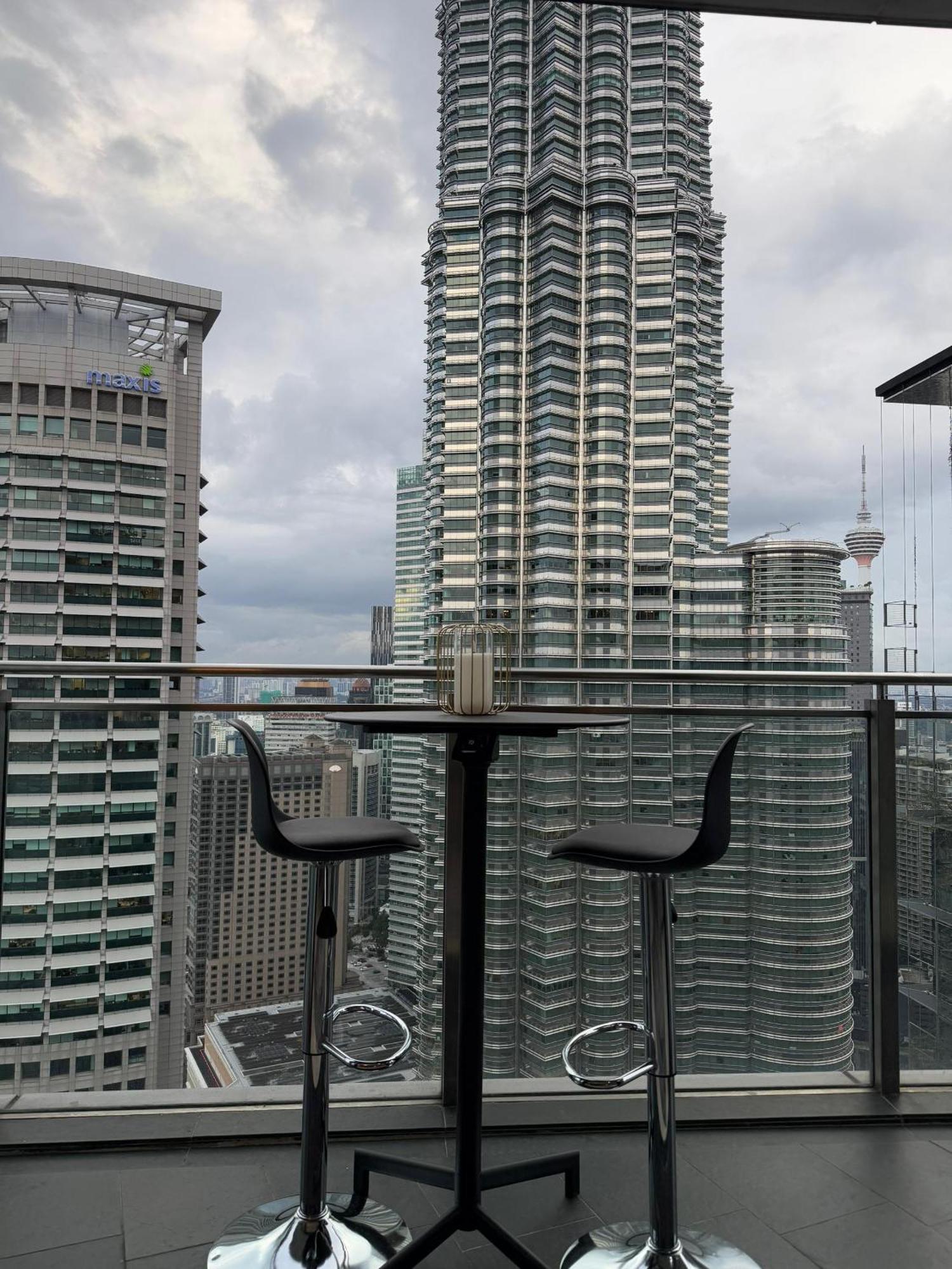 Pangsapuri Luxury House Klcc View Romantic Candle Light Linked To Klcc Mall *