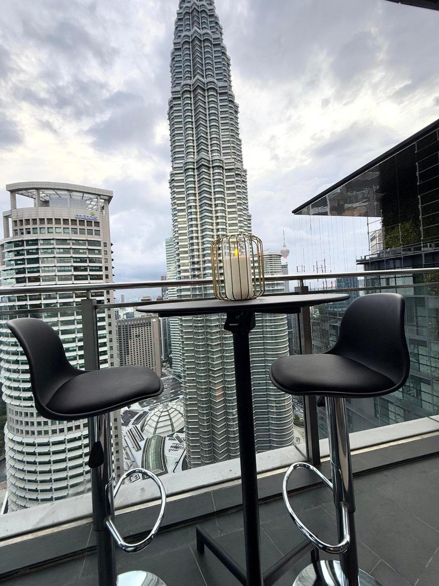 Luxury House Klcc View Romantic Candle Light Linked To Klcc Mall Pangsapuri *