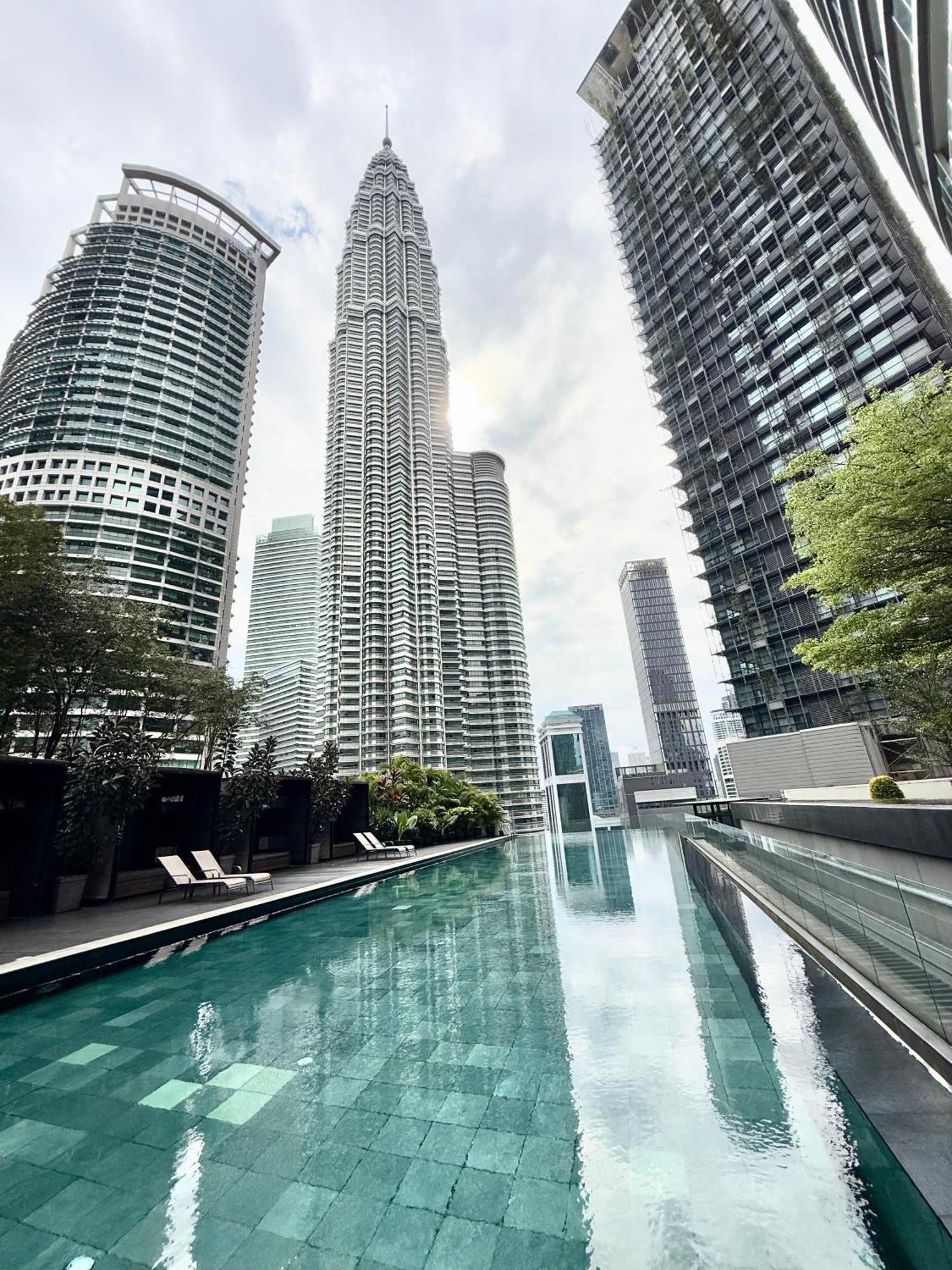 Luxury House Klcc View Romantic Candle Light Linked To Klcc Mall Pangsapuri *