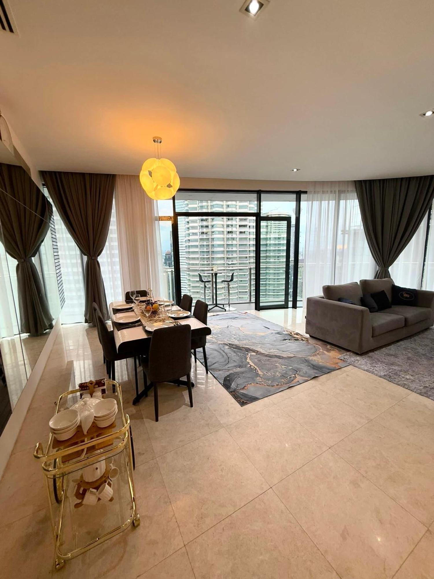 Pangsapuri Luxury House Klcc View Romantic Candle Light Linked To Klcc Mall *